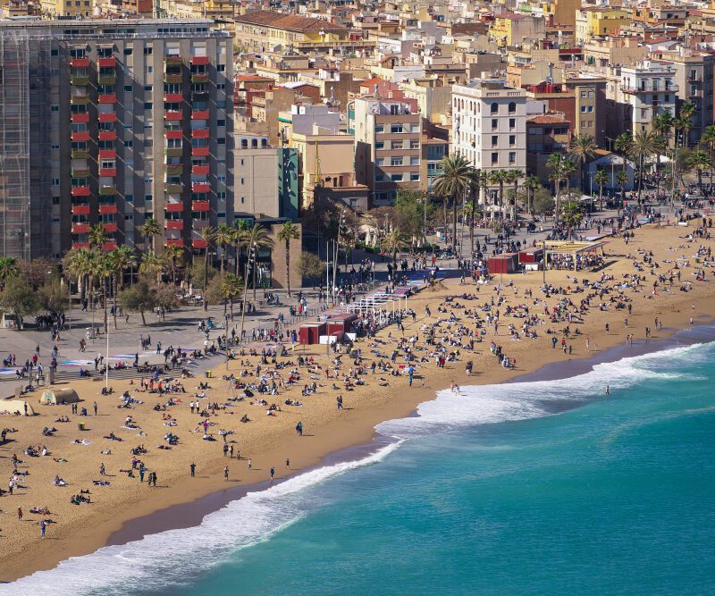 Toma aerea de la playa de la Barceloneta